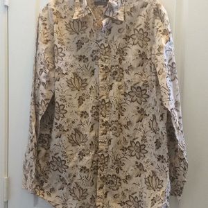 FINAL MARKDOWN Men’s Daniel Cremieux  shirt large